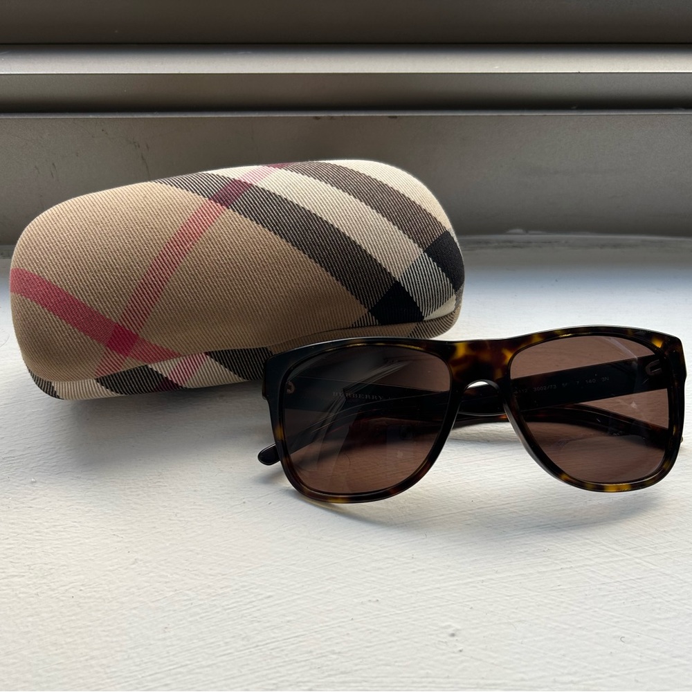 Burberry Sunglasses